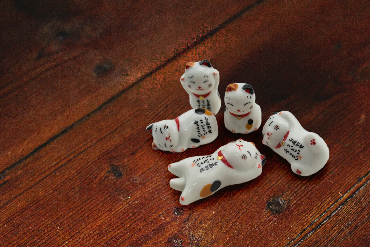 CERAMIC CHOPSTICKS HOLDERS - LUCKY CATS - SET OF 5